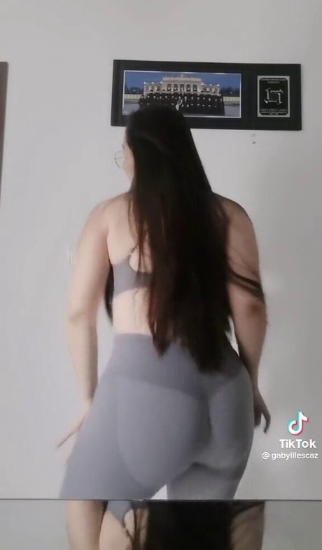 Gaby Illescas onlyfans nude photos