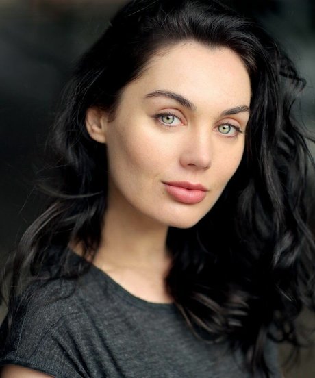 Poppy Corby Tuech onlyfans images