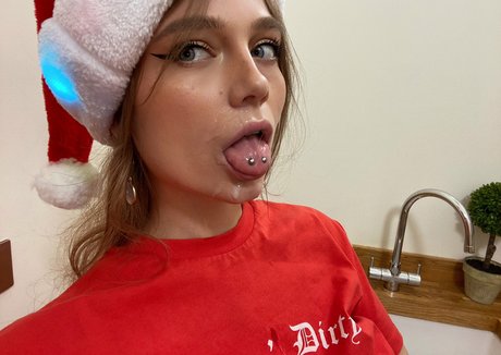 Alex Clark only fans leaks porn