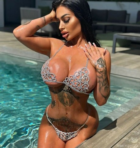 Ava Van Rose onlyfans naked