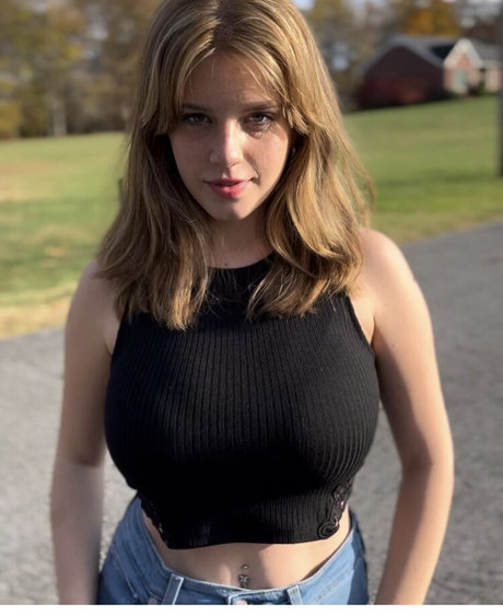 Haley Z onlyfans posts