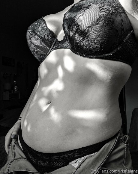 irisreigns new leaked onlyfans