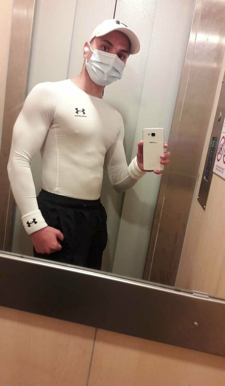 youngmusclegrowingboy onlyfans porn leaked