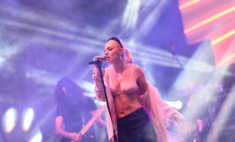 Alexandra Stan onlyfans leakes