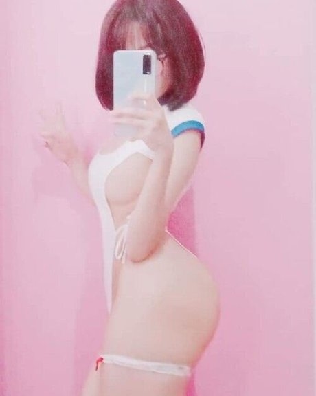 eimiruwu onlyfans pics