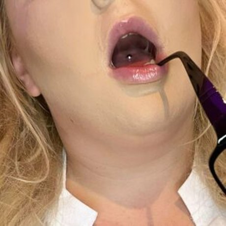 yourtattooedsecret onlyfans nudes leaks