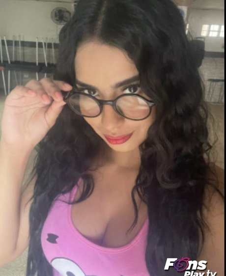 Kelly Espinoza leaked nude onlyfans