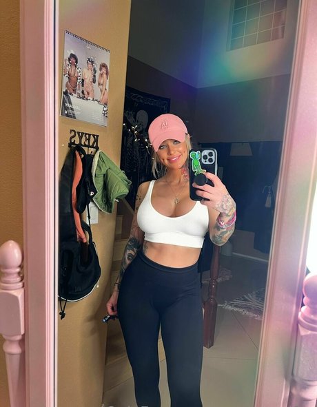 ashleywolfxo onlyfans leak ass