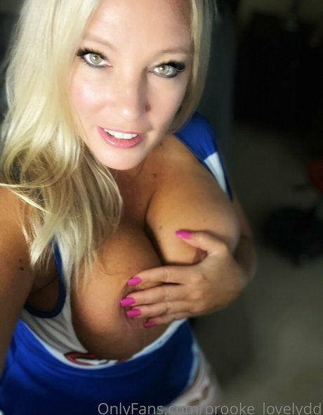 pawg trans onlyfans erotic images