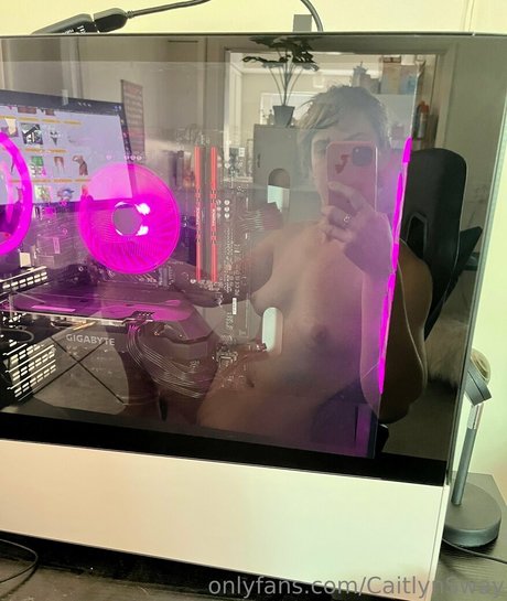 caitlynswayfree onlyfans public photos