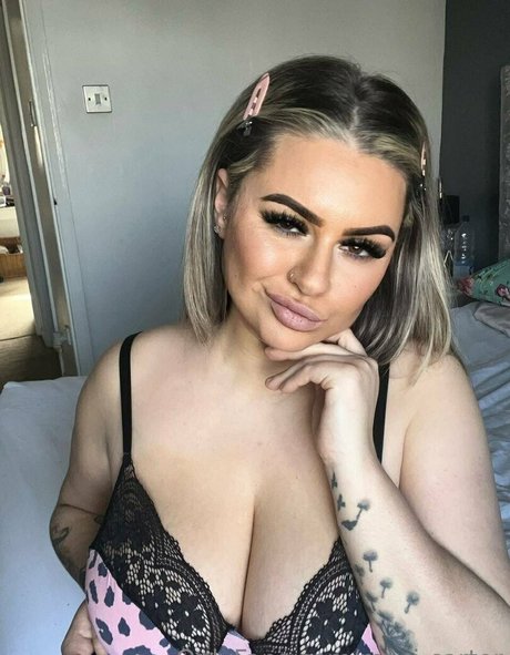 asian gay onlyfans beautiful naked slide