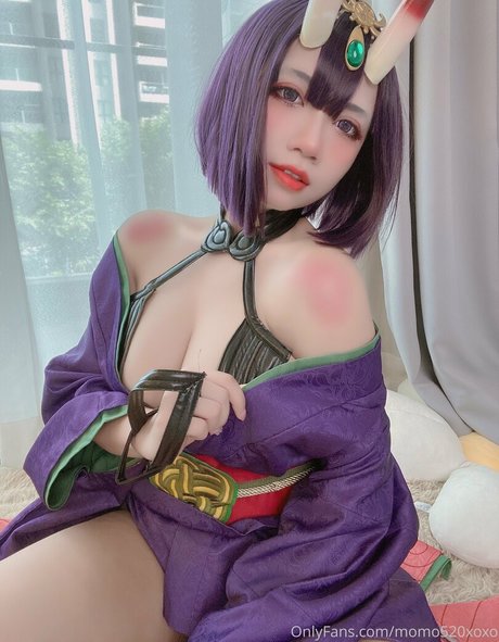 momo520xoxo onlyfans nude content