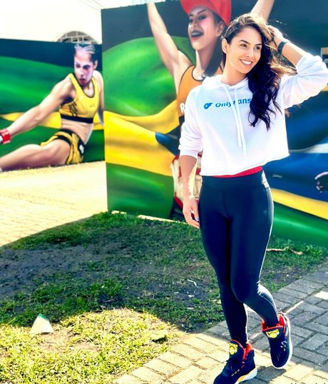 arianelipski onlyfans leaks