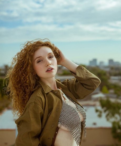 Annalise Basso fans only
