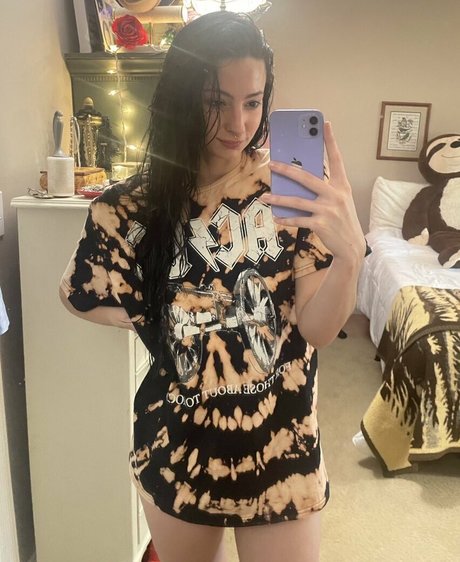 urbabysadie onlyfans pictures