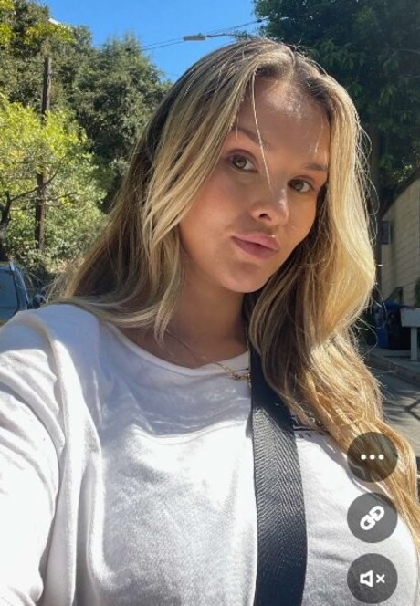 Kinsey Wolanski onlyfans nudes leak