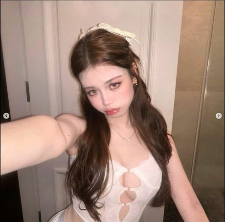 amberrllo onlyfans public photos