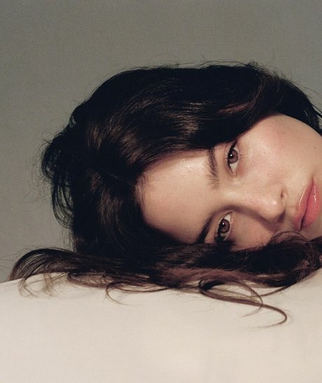 Gracie Abrams onlyfans nude content