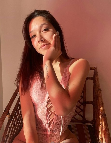 raecalu onlyfans content type