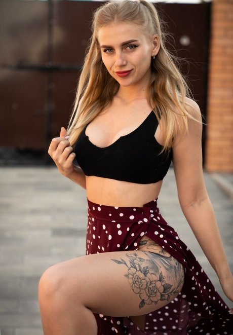 Yuliya Fox onlyfans nudes