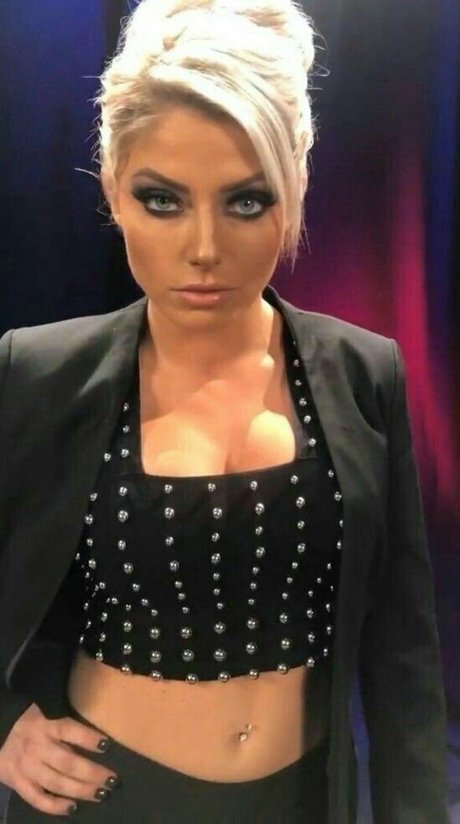 Alexa Bliss onlyfans leaked photos