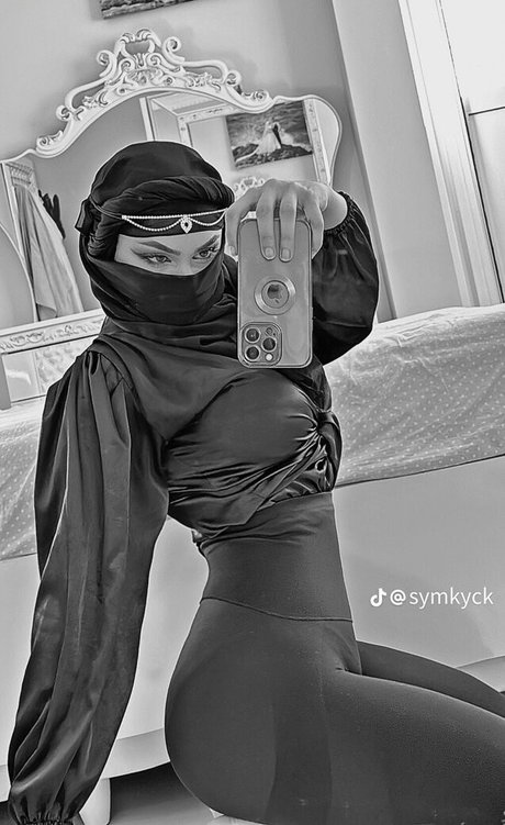 symkyck xxx only fans