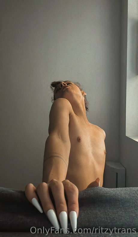 ritzytrans onlyfans model photo