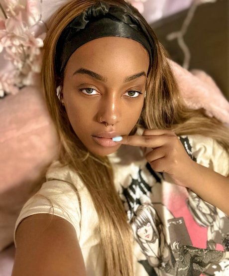 Lily Starfire tits onlyfans