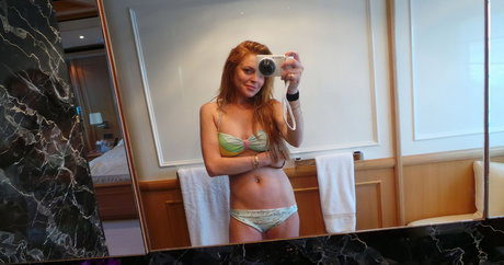 Lindsay Lohan leak onlyfans porn