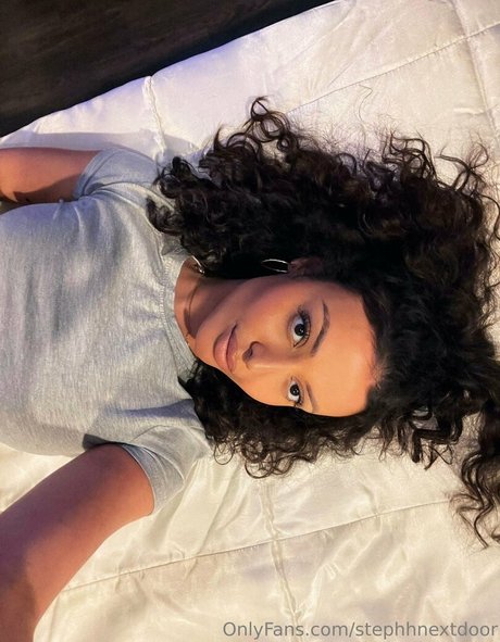 stephhnextdoor onlyfans nude pictures