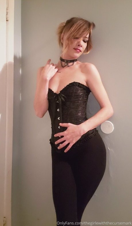thegirlewiththecursemark leaked onlyfans xxx