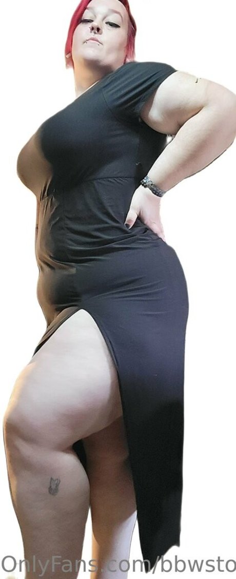 lilbbwstoner nude on onlyfans