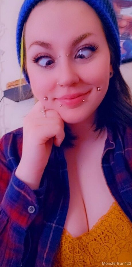 monsterbun42 onlyfans ass