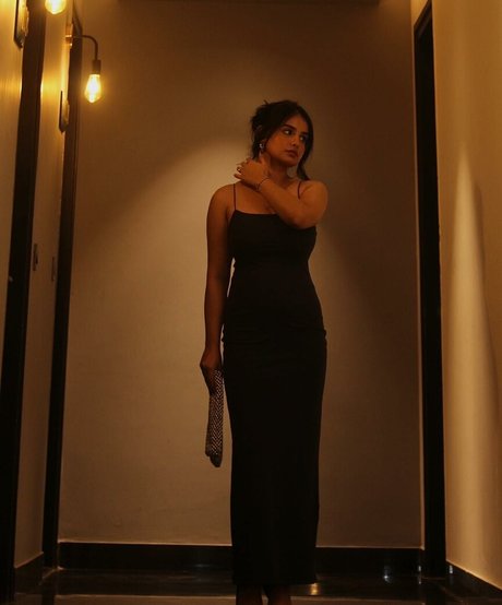 Aarushi Abrol onlyfans nude leak