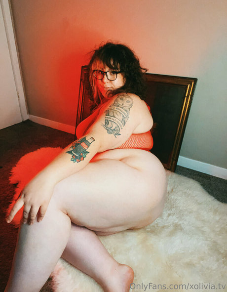 xolivia tv onlyfans model photos