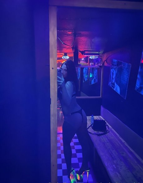 thebrittsmith naked only fans