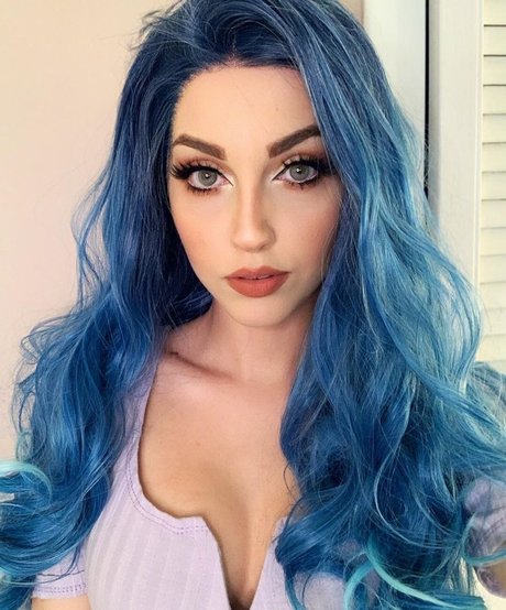 Mona Schon free only fans