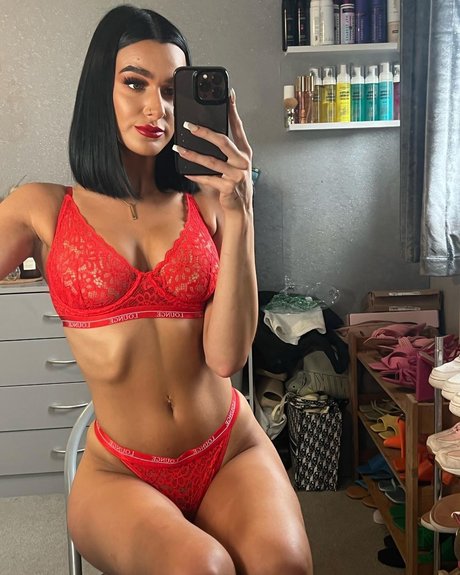 Louiseereid feet onlyfans