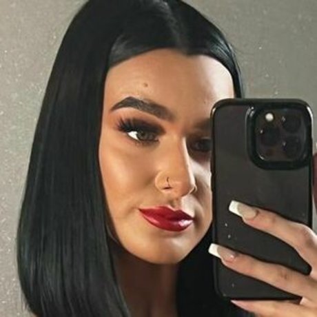 Louiseereid boobs onlyfans