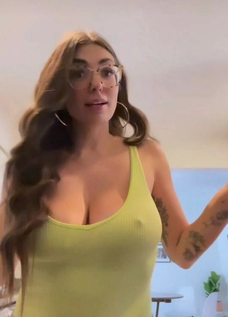 dailyvitaminb onlyfans exposed