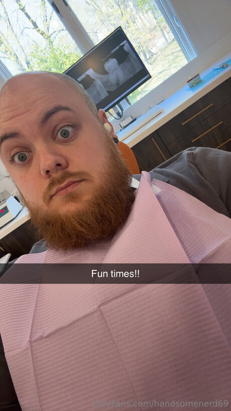 Handsomenerd69 onlyfans xx