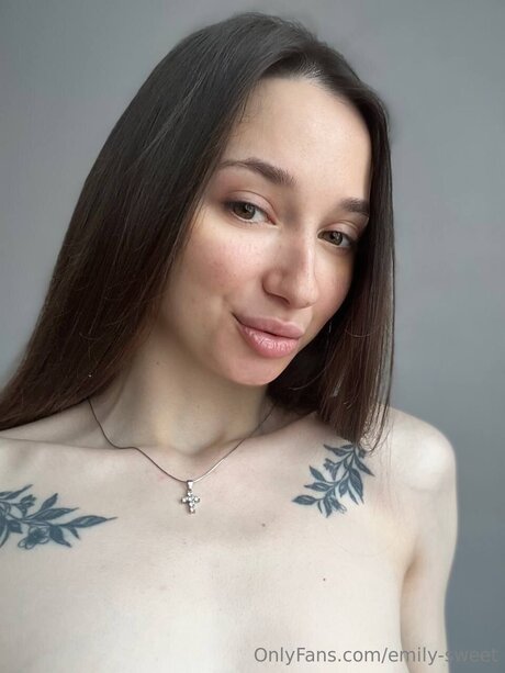 Emily Sweet new onlyfans leaks