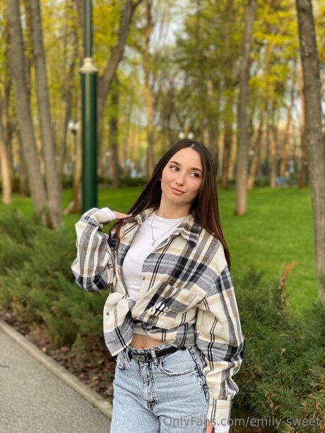 Emily Sweet on onlyfans