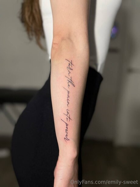 Emily Sweet Profile pic