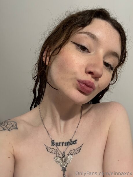 Einnaxcx onlyfans boobs