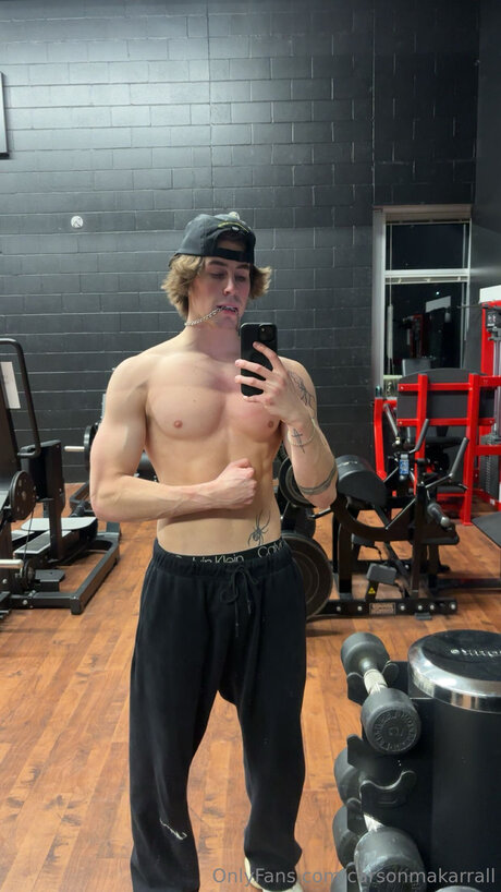 Carsonmakarrall onlyfans tits