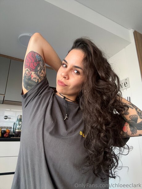 Chloeeclark only fans nude leaks