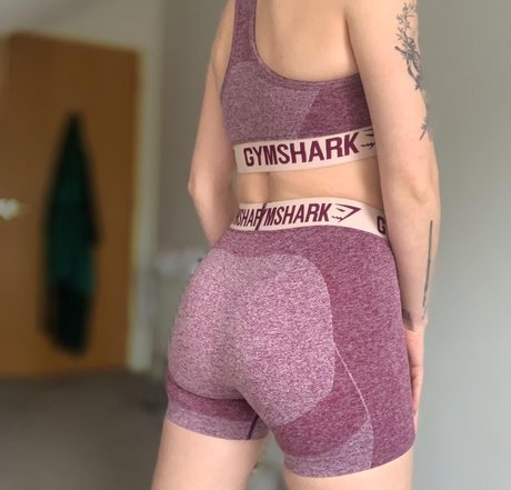 Janet Devlin only fans nudes