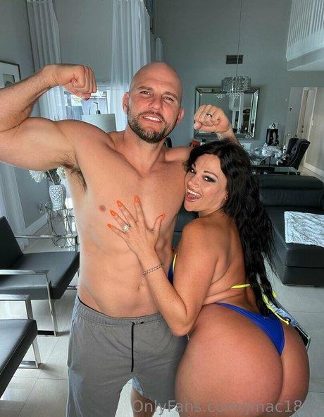 monaazar onlyfans leak naked