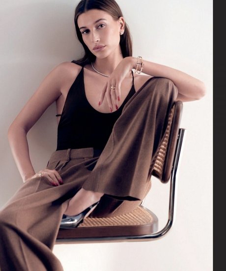 Hailey Baldwin Bieber onlyfans sex